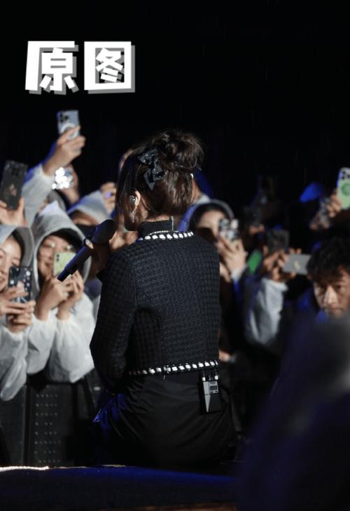 明星拉肚子不舒服视频_女明星闹肚子_闹肚子明星到底是谁