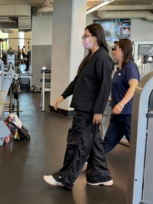 王祖贤等女明星_王祖贤时代的女明星有哪些_女明星王祖贤