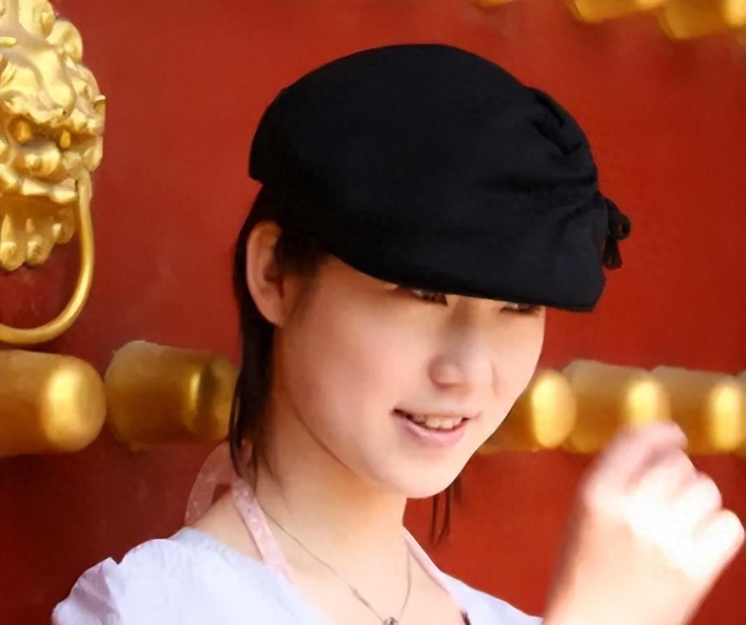 中国女明星人体艺术_张小雨 裸模 人体摄影