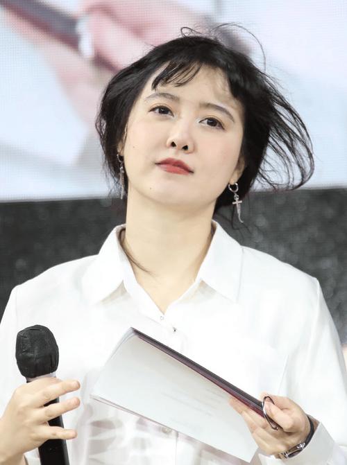 韩国的天然女明星_天然明星韩国女星是谁_韩国天然女明星